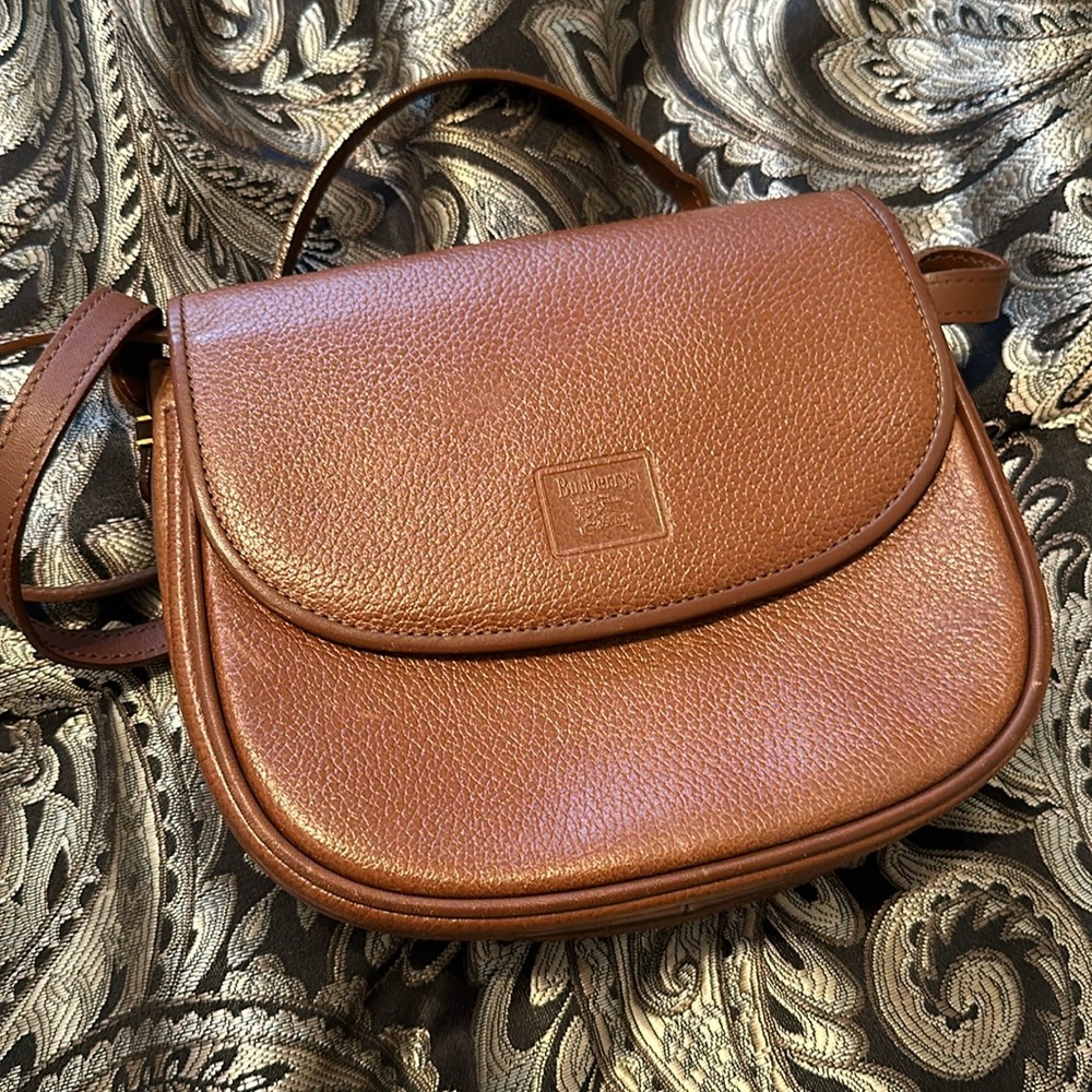 Burberrys crossbody